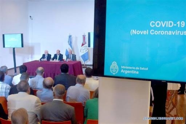 HOY / Reportan los tres primeros casos locales de coronavirus en Argentina