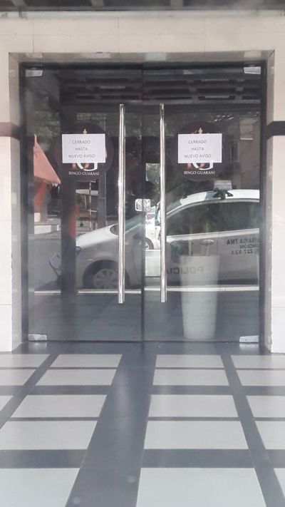 Covid-19: suspenden local de ‘bingo’ por violar medida sanitaria de cuarentena  - Noticiero Cardinal - ABC Color