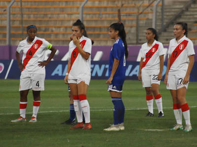 Compacto: Paraguay 3-0 Perú