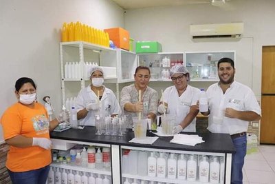 Instituto fabrica alcohol en gel a mitad de precio | Crónica