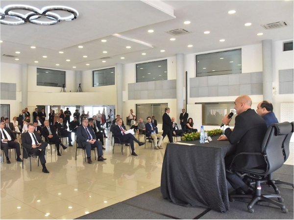 Cancelan conexión con Europa y no se descarta el cierre de fronteras