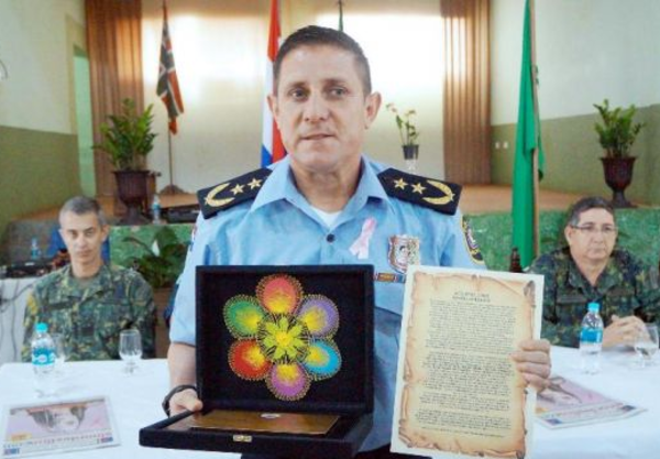 Sobrecarga laboral le habría pasado factura al comandante de la Policía Nacional