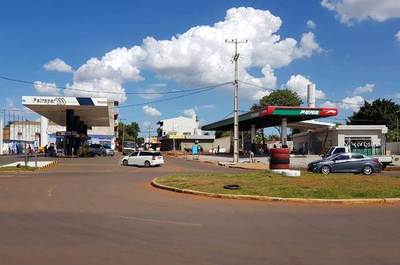 Proliferación de gasolineras representa un peligro ambiental, según empresario