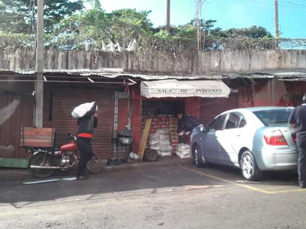CONTRABANDO “hormiga” que ingresa en MOTO deja MILLONARIA coima a MILITARES