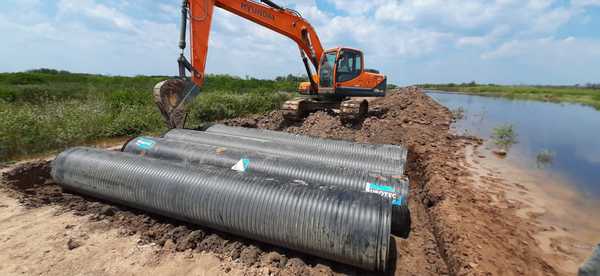 Ante quejas por camino intransitable, Pdte. de la Comisión del Río Pilcomayo informa sobre obras de mantenimiento