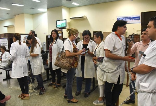 Coronavirus: Alertan que los médicos están peligrosamente expuestos - ADN Paraguayo
