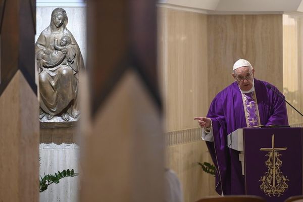 El Papa dice que las “medidas draconianas” contra el virus “no son siempre buenas" - Mundo - ABC Color