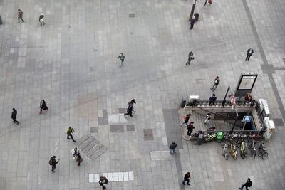 España amanece con espacios públicos cerrados y 70.000 confinados en Cataluña - Mundo - ABC Color
