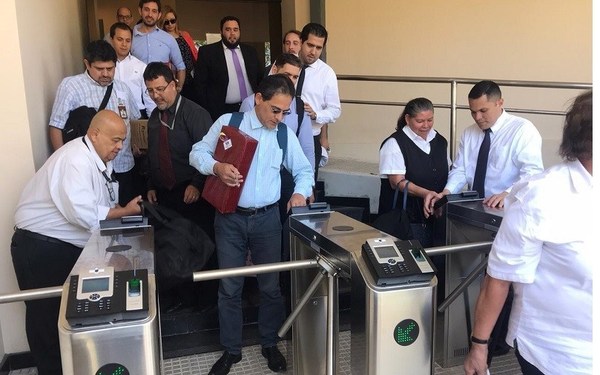 Funcionarios del Senado y Congreso tendrán horario escalonado - ADN Paraguayo