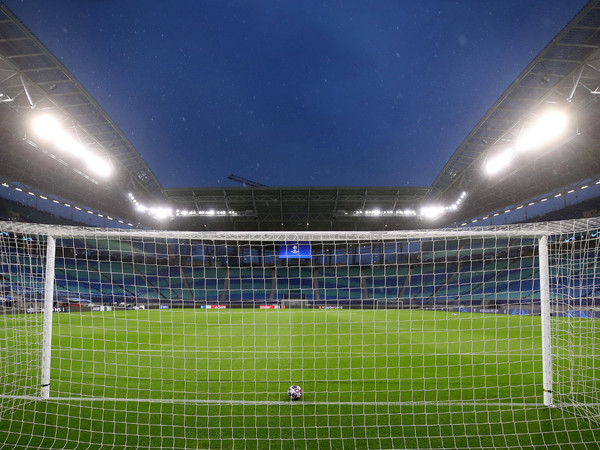 Paraguay se suma a los países que paran su campeonato de fútbol
