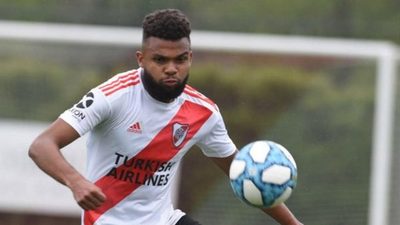 Plantel de River Plate de Argentina podría entrar en cuarentena
