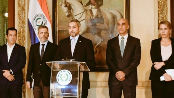 Gobierno da la espalda a empresas y ciudadanos temen quedarse sin trabajo