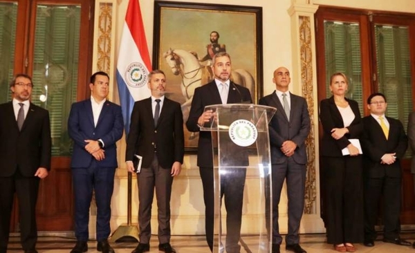 HOY / Mario Abdo pide orar ante COVID-19: “Dios va a proteger al Paraguay”
