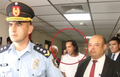 Tribunal confirma prisión para Ronaldinho