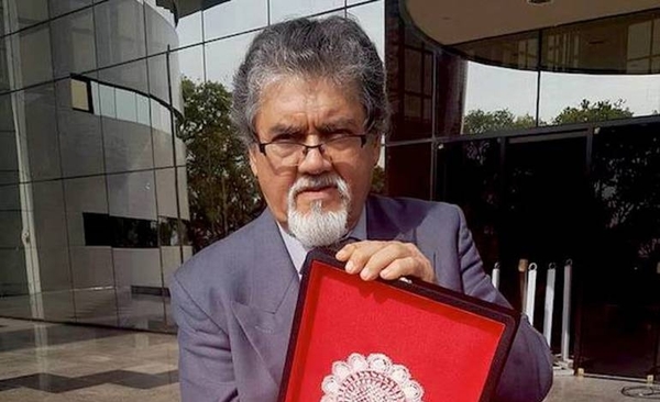 HOY / Echan a conocido teatrero de Cultura y gremio de actores y escritores, "explota"