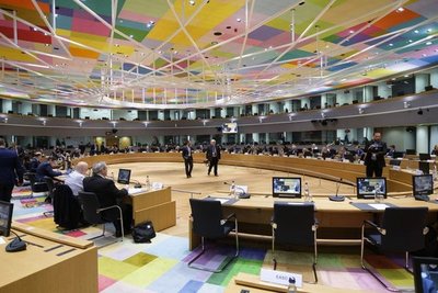 Unión Europea pide establecer filtros sanitarios en las fronteras