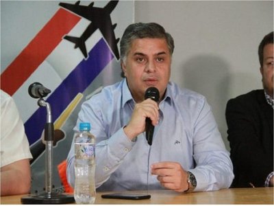 Dinac endurece controles en los aeropuertos ante pandemia del coronavirus
