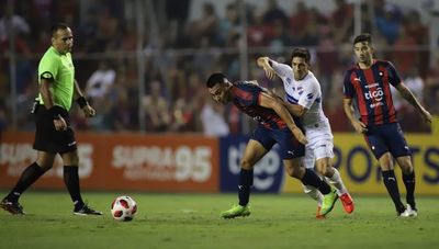 Acertada pausa en el fútbol