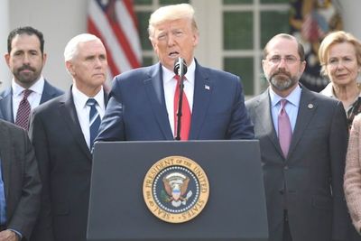 Declaración de emergencia de Trump libera hasta USD 50.000 millones contra el coronavirus