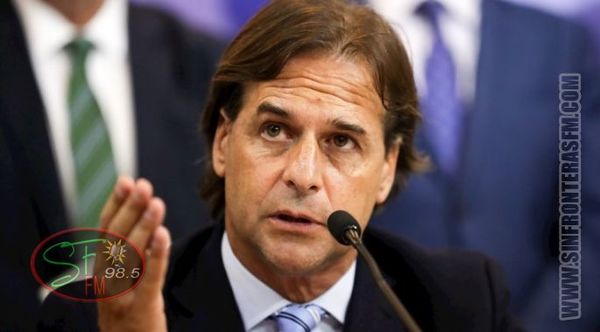 Uruguay anuncia cierre parcial de fronteras y cancela eventos por brote de COVID-19