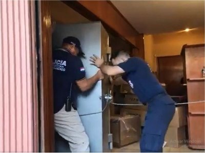Allanaron lujosas casas en busca de Dalia, quien sigue sin aparecer