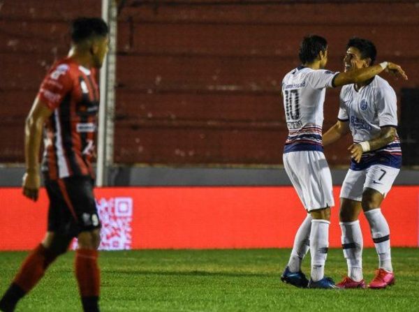 Mirá el golazo de Óscar Romero - Fútbol - ABC Color