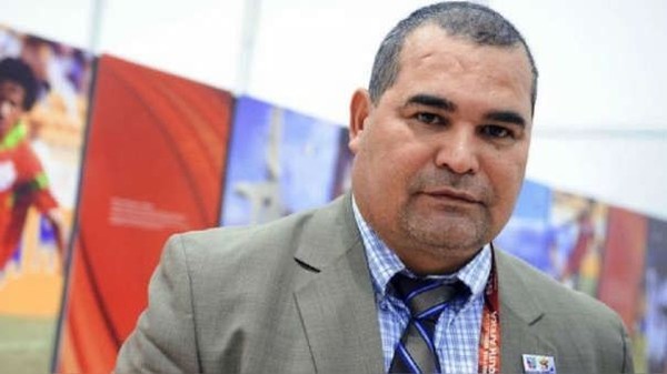 Caso Ronaldinho: Chilavert habla de 'justicia selectiva' y pide cárcel para 'jefa'