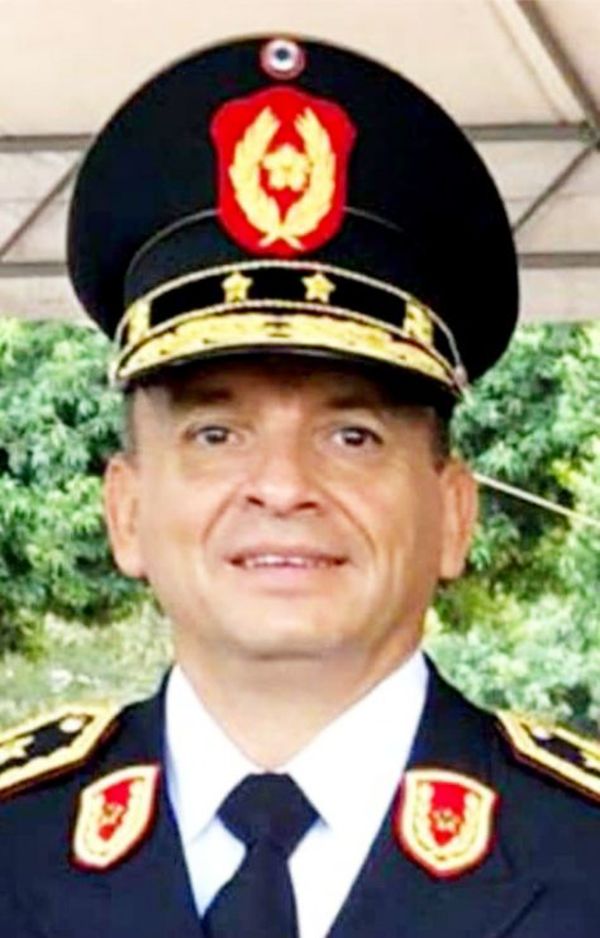 Cambian a director de la Policía del Alto Paraná - ABC en el Este - ABC Color