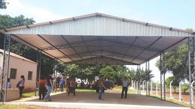 Construyen tinglados comunitarios en Itakyry - ABC en el Este - ABC Color
