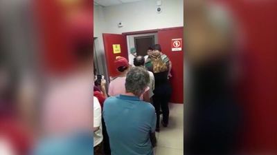 IPS: Familiares de pacientes en terapia, en pie de guerra contra ingreso de contagiados con coronavirus - Nacionales - ABC Color