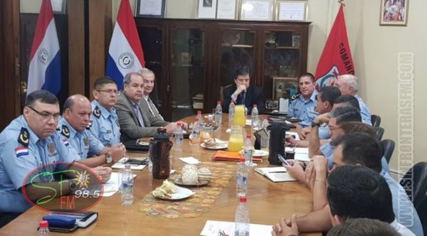 A los desobedientes les caerán con la fuerza pública