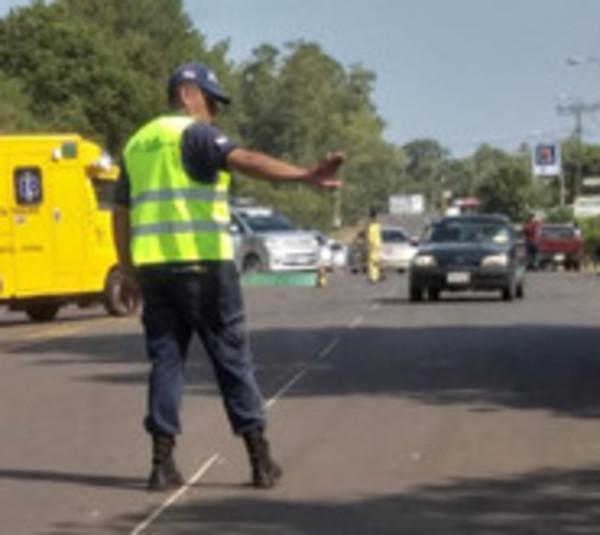 Terrible accidente de tránsito en Coronel Bogado. - Paraguay.com