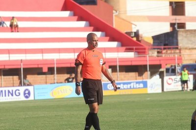 Éber Aquino reveló el método de entrenamiento de los árbitros