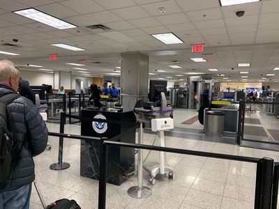 Posibles cancelaciones de vuelos preocupa a Dinac - Nacionales - ABC Color
