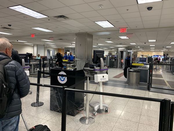 Posibles cancelaciones de vuelos preocupa a Dinac - Nacionales - ABC Color