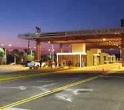 Cierran fronteras a extranjeros por 15 días - Paraguay.com