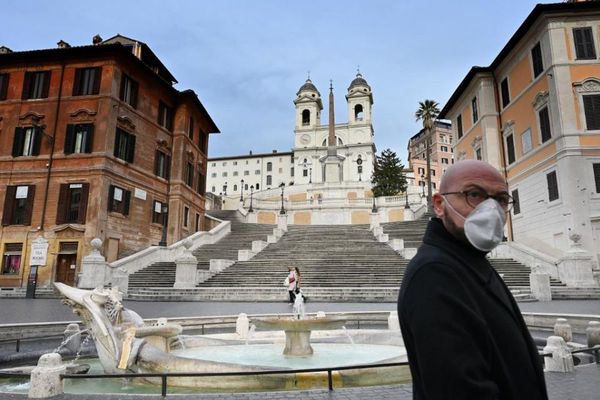 En 24 horas Italia suma otras 368 nuevas víctimas fatales