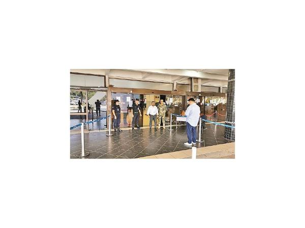 Limitan ingreso al Aeropuerto