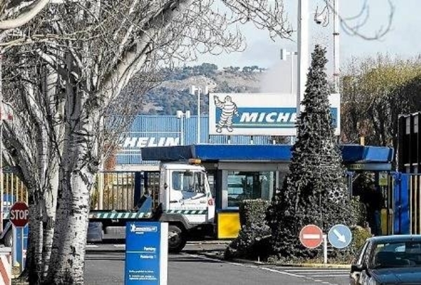 HOY / Michelin cierra sus fábricas en España, Francia e Italia por el coronavirus