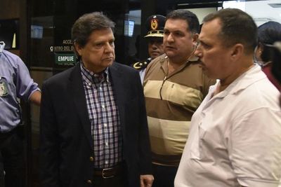 Intensificarán medidas contra irresponsables y anuncian detenciones - Nacionales - ABC Color