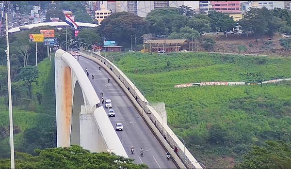 CORONAVIRUS: Poco MOVIMIENTO en el Puente de la Amistad