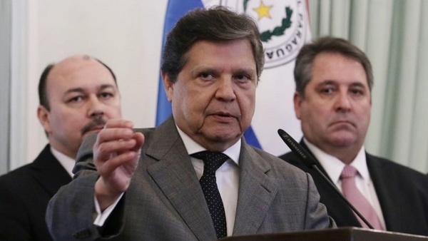Declaran Emergencia Sanitaria en todo el país y restringen circulacion de personas