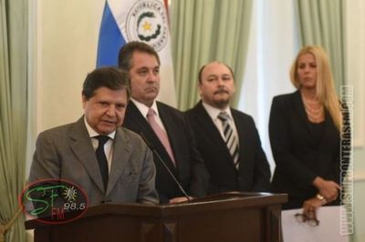 Gobierno restringe circulación de personas y vehículos de 20.00 a 4.00