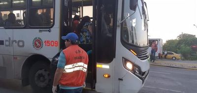 Garantizan transporte público durante horario restringido