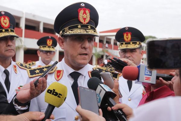 Comandante de la Policía fue sometido a una cirugía pero se encuentra estable - Nacionales - ABC Color