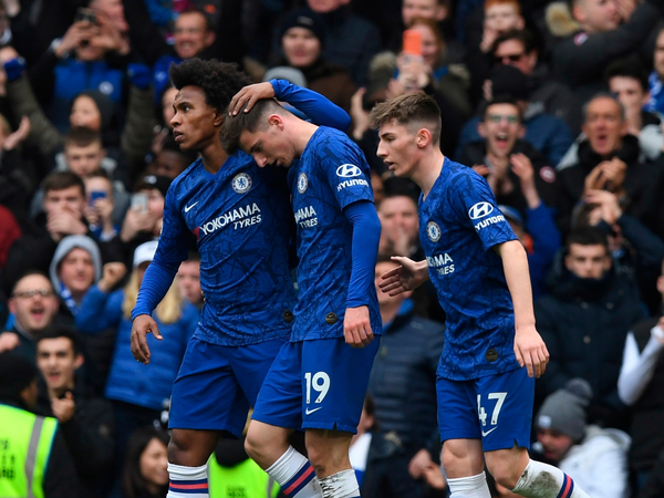 Chelsea advierte a Mount por no respetar la cuarentena