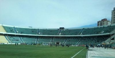 Bolivia suspende el fútbol hasta fin de mes - Fútbol - ABC Color