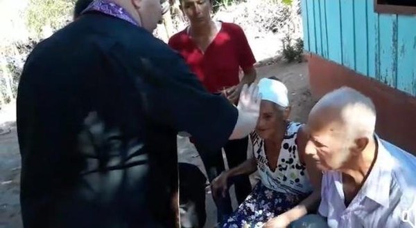 Abues dijeron “sí, quiero” tras 70 años de noviazgo | Crónica