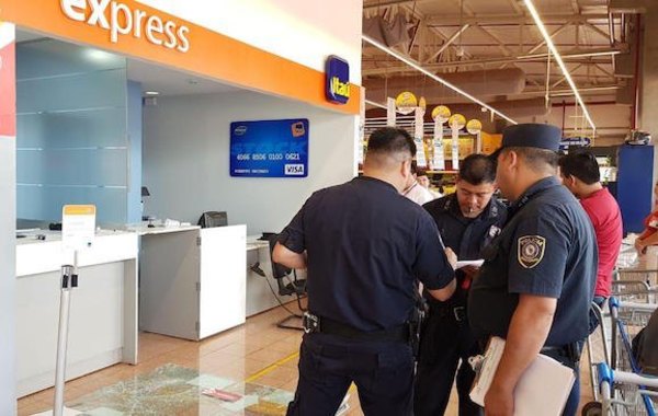 Malevos roban G. 22 palos de un local de cobranzas | Crónica