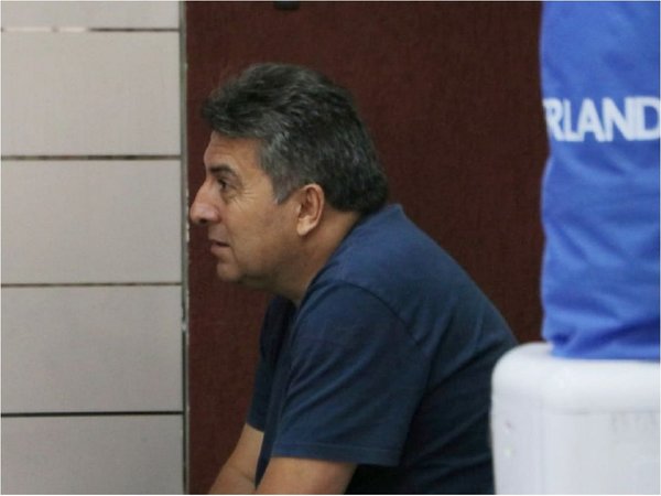 Gestores complican al ex titular de Migraciones ante la Fiscalía
